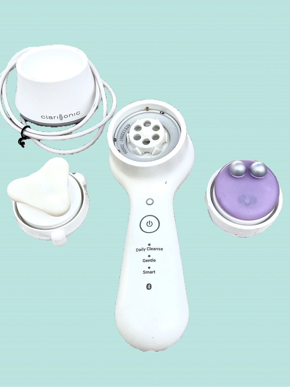 Clarisonic Mia Smart Skincare Device with two heads Sculpting and Awakening GUC
